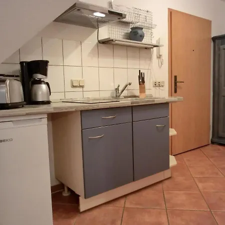 P9 Διαμέρισμα *